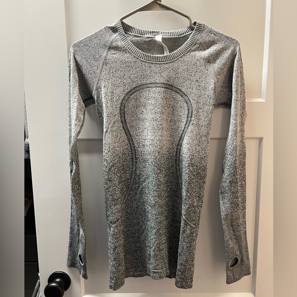 Lululemon swiftly tech long sleeve